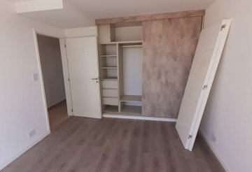 Departamento disponible en Villa Carlos Paz · dueño directo · 2 dorm · cochera · 125 m² de lote - Imagen 3