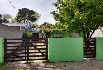 Casa en Mar de Ajo en Venta · 2 dorm · 86 m² de lote - Imagen 2