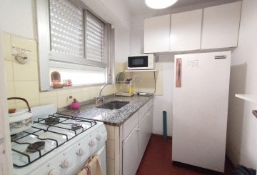 En San Bernardo, Departamento en Venta · 1 dorm - Imagen 2