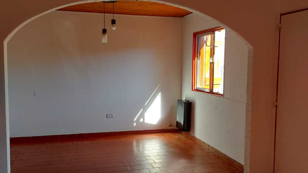 Casa en Venta en Bariloche con · dueño directo · 3 dorm · cochera · 40 m² de lote - Imagen 5