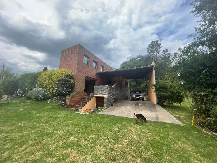 Casa en Venta Eva S/n Esquina Felix, Sierra de los Padres - Imagen 1