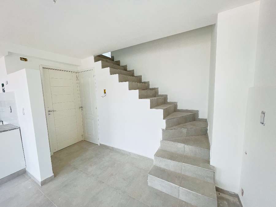 Departamento en Venta en Mar del Plata con · 2 dorm · 3 ambientes · cochera - Imagen 2