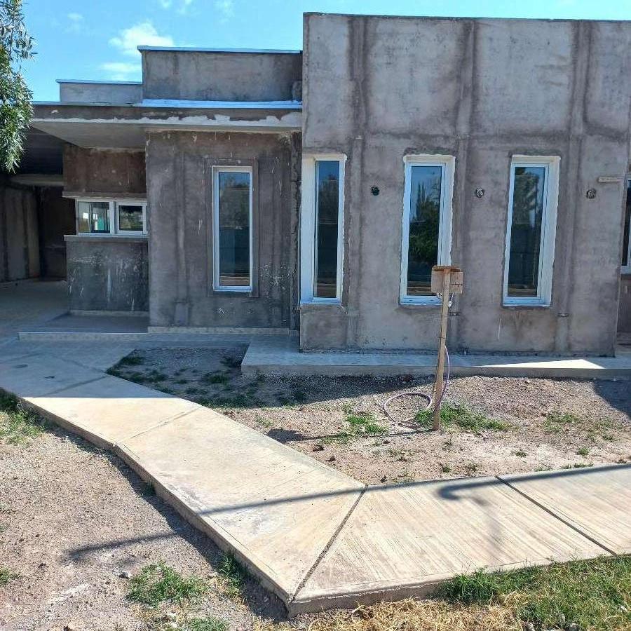 Lateral oeste acceso sur y zapiola , 