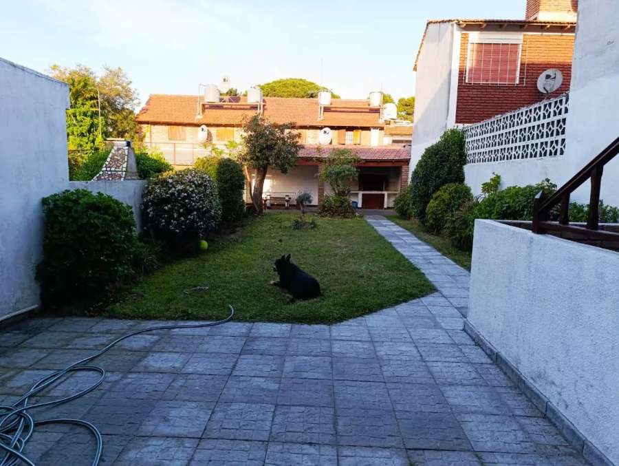 Casa en Temporario en San Bernardo, · dueño directo · 2 dorm · 2 cocheras · 900 m² de lote - Imagen 3