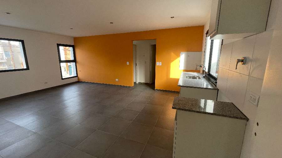 Dpto Estandar en Venta Italia Y Moreno    P.a, Mar del Plata - Imagen 2