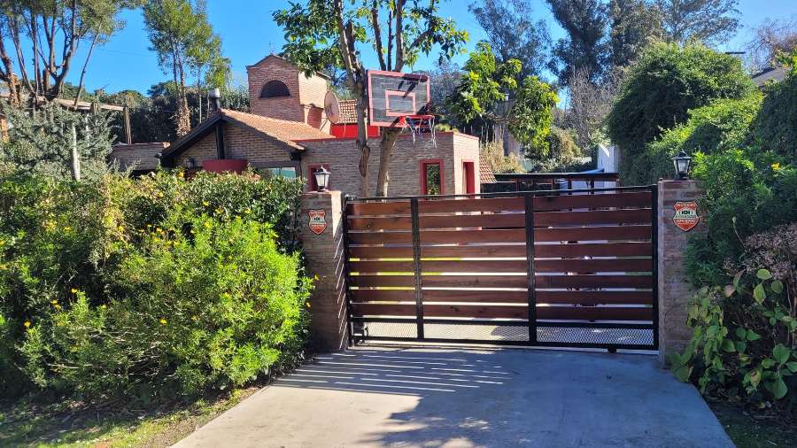 Casa en Mar del Plata para en Venta · 2 dorm · 3 ambientes · 490 m² de lote - Imagen 1