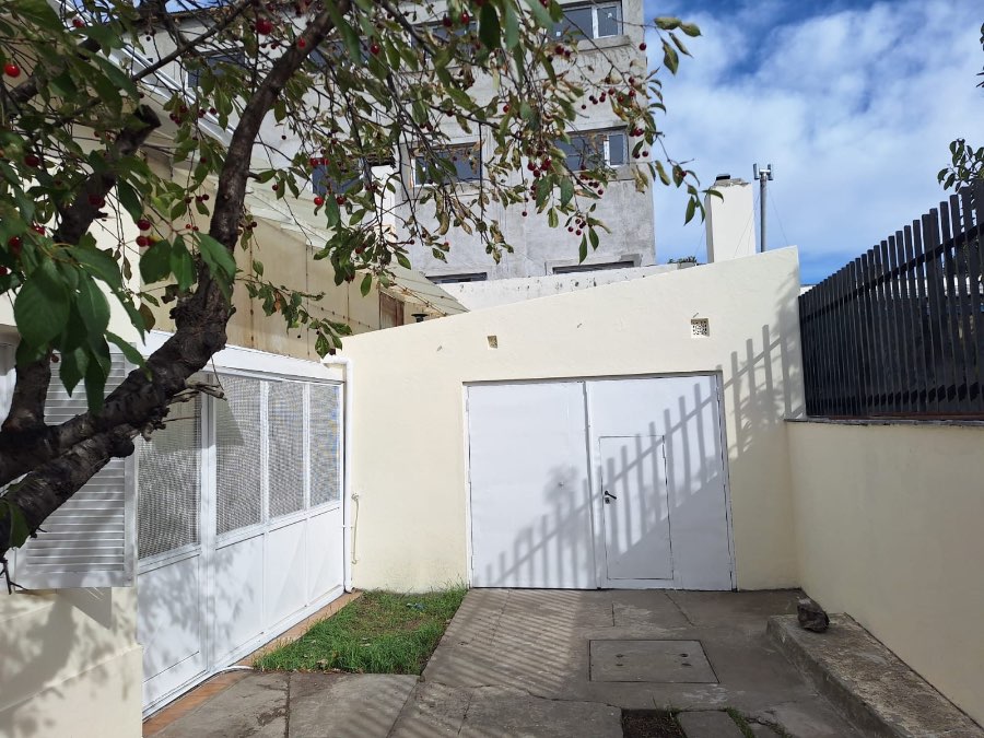 Tu próxima Casa en Venta en Río Gallegos · dueño directo · 3 dorm · cochera · 300 m² de lote - Imagen 4