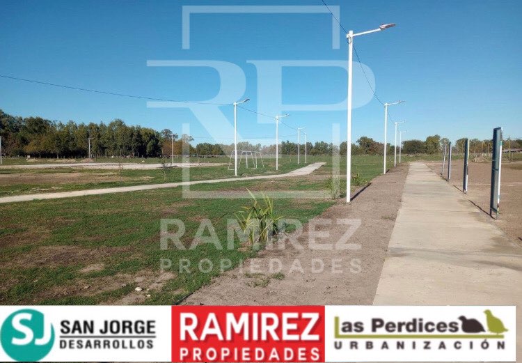 Tu próximo Terreno en Venta en San Vicente · frente 42,5 m · largo 20 m · 850 m² de lote · barrio con seguridad - Imagen 3