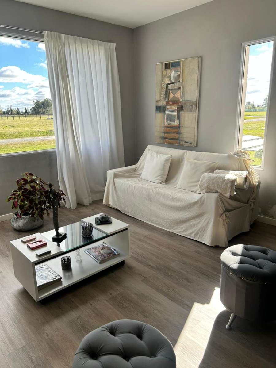 Casa Ezeiza - Imagen