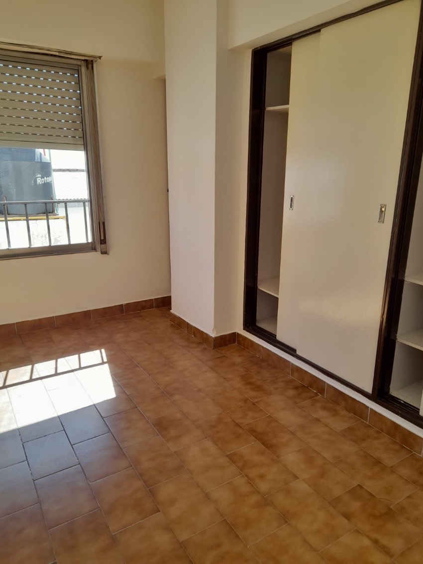 Cochera en Venta Rivadavia 324 (a Metros De Av. Argentina), Neuquén - Imagen 5