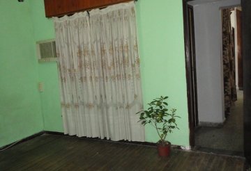 En Caseros, Casa en Venta · dueño directo · 4 o más dorm · 6 ambientes · 160 m² de lote - Imagen 5