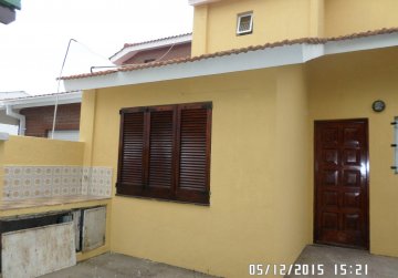 Casa en Venta en Santa Teresita - 400 m2 - 3 dormitorios con 4 ambientes - 2 baños  - Imagen 1