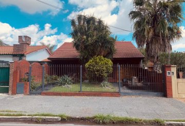 Casa en Venta en San Justo con · dueño directo · 4 o más dorm · 9.999 m² de lote - Imagen 2
