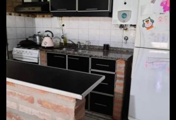 Casa en Venta Zona Oeste , Calle Juan De Garay Pocos Metro A La Colectora, Río Cuarto - Imagen 2