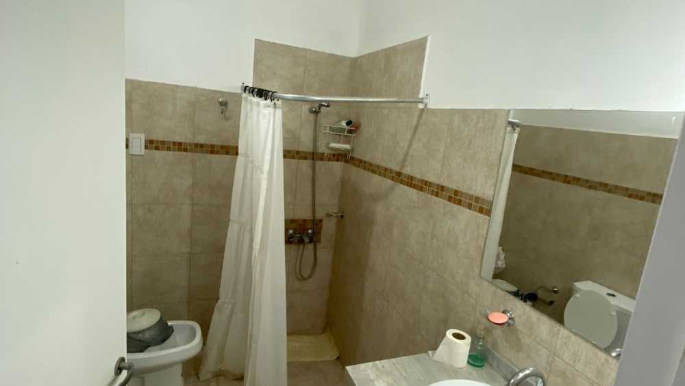 Casa en Venta en Río Cuarto · 3 dorm - Imagen 5