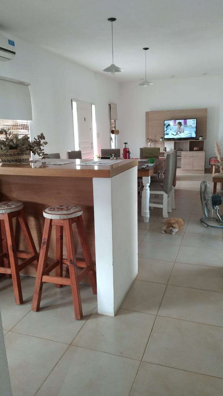 Casa única en Río Cuarto en Venta · 3 dorm - Imagen 2