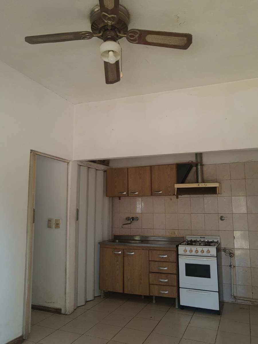 Departamento en Alquiler en Castelar con · dueño directo · 1 dorm · 2 ambientes · 40 m² de lote - Imagen 2