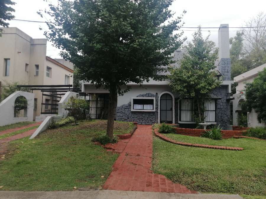 Casa en Venta en Pilar con · barrio privado · dueño directo · 3 dorm · cochera - Imagen 2