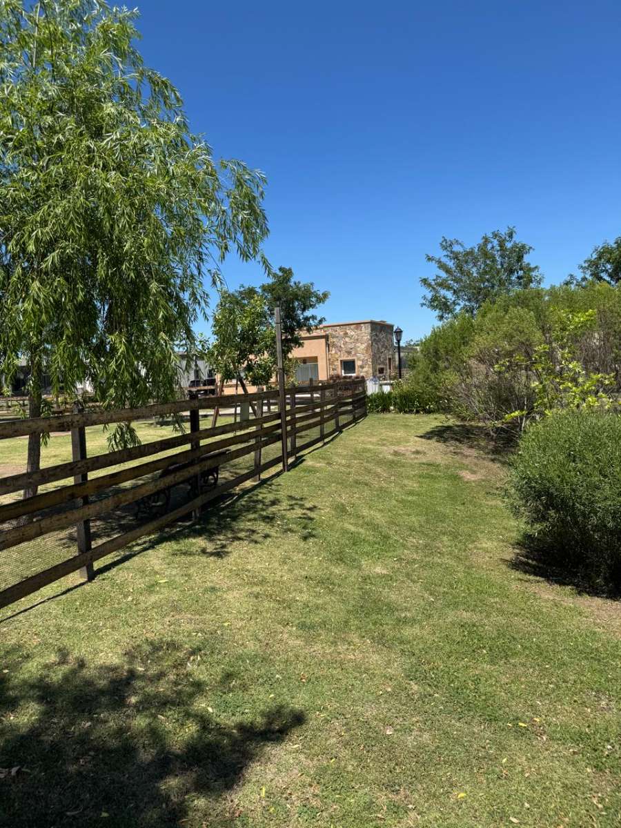 Terreno  Pilar - Imagen