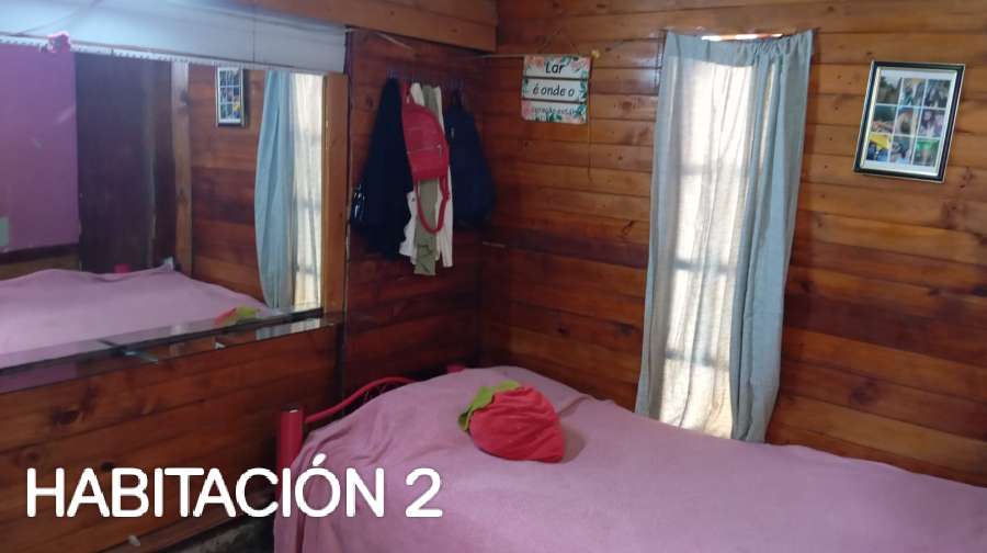 Casa en Venta en Puerto Iguazú con · dueño directo · 4 o más dorm · 5 ambientes · 90 m² de lote - Imagen 3