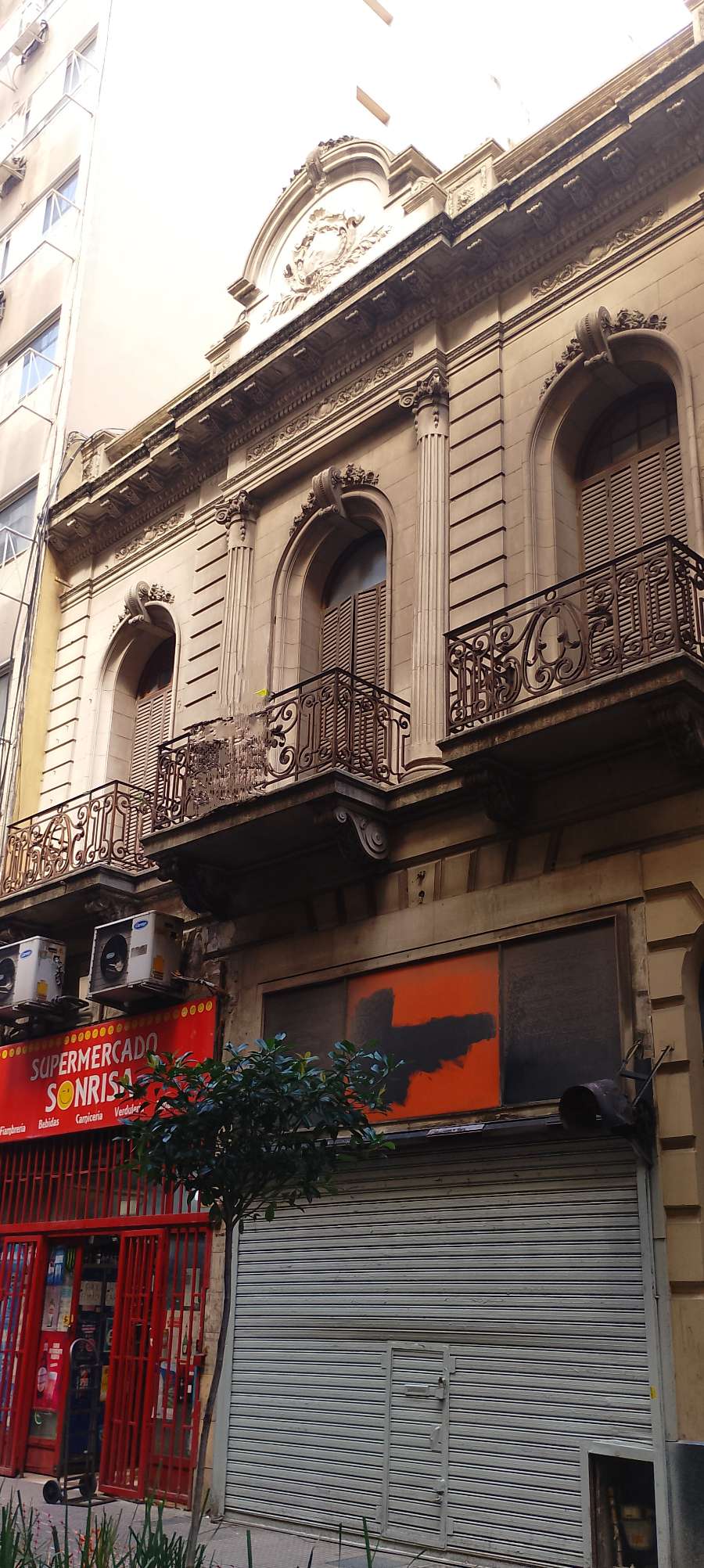 Hotel en Venta Esmeralda 600, San Nicolás - Imagen 1