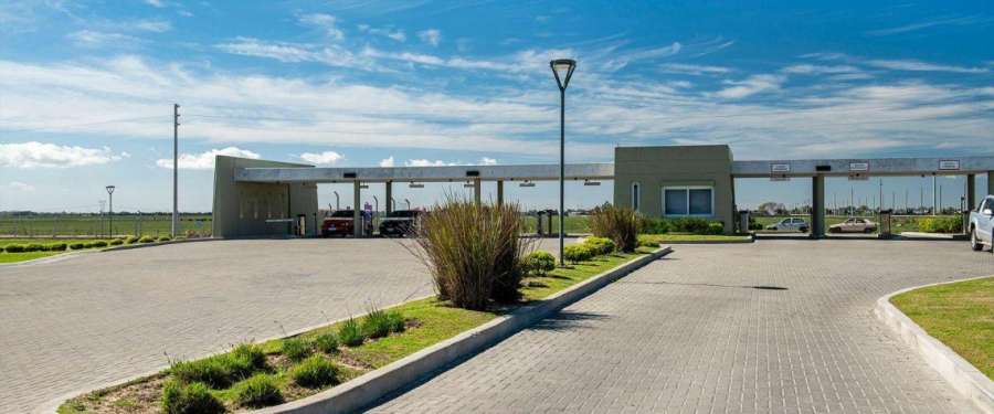 Terreno en San Vicente para en Venta · 732 m² de lote · barrio privado - Imagen 1