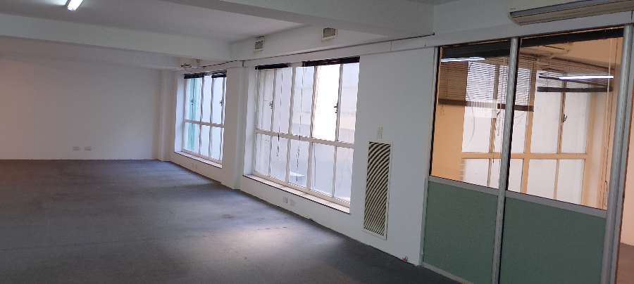 Oficina comercial en Alquiler Sarmiento 700, San Nicolás - Imagen 2