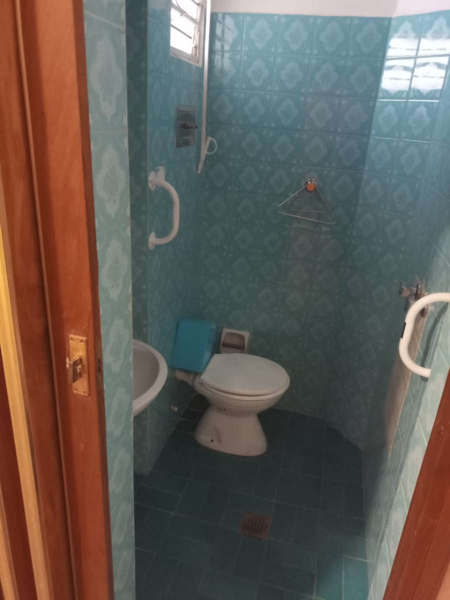 Casa en Córdoba en Venta · dueño directo · 3 dorm · cochera · 265 m² de lote - Imagen 3