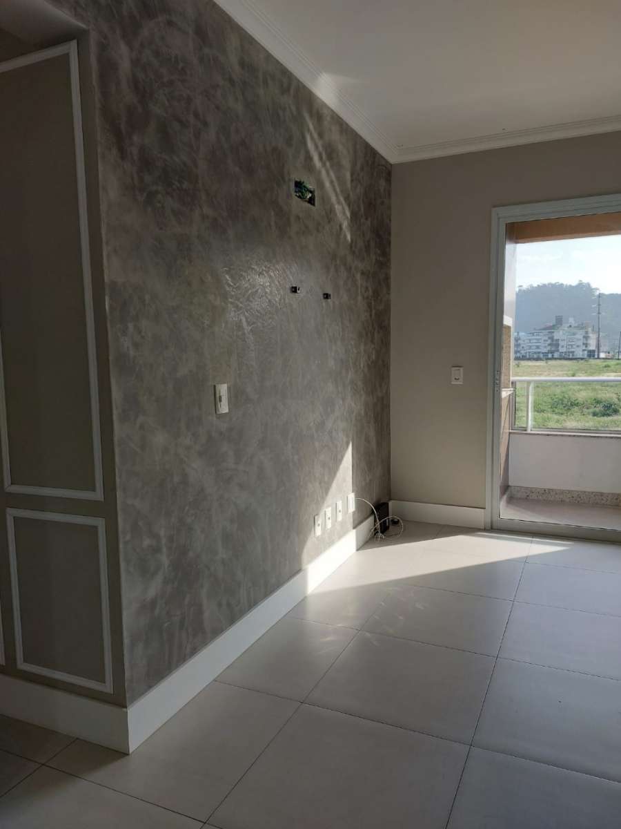 Departamento en Brasil: en Venta · 2 dorm · 3 ambientes · cochera · 73.350 m² de lote - Imagen 4