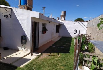 Tu próxima Casa en Venta en Córdoba · dueño directo · 2 dorm · cochera · 225 m² de lote - Imagen 3