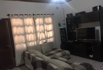 En Ramos Mejia, Casa en Venta · 2 dorm - Imagen 5