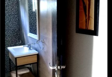 Casa en Venta en Villa Carlos Paz · dueño directo · 2 dorm · 600 m² de lote - Imagen 2