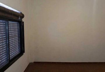 Casa disponible en General San Martin · 3 dorm · 350 m² de lote - Imagen 3