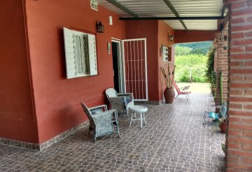 Excelente Casa en San Miguel de Tucumán en Venta · dueño directo · 3 dorm · 3 cocheras · 1.226 m² de lote - Imagen 5