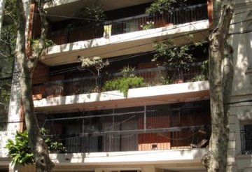 Departamento en Venta en Belgrano con · 3 dorm · 4 ambientes · 2 cocheras · 350 m² de lote - Imagen 1