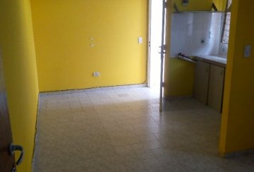 Departamento disponible en Florencio Varela · dueño directo · 1 dorm · 30 m² de lote - Imagen 2