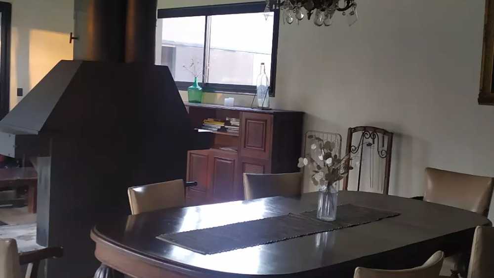 Casa en San Miguel del Monte: en Temporario · dueño directo · 4 o más dorm · cochera · 3 ha - Imagen 4