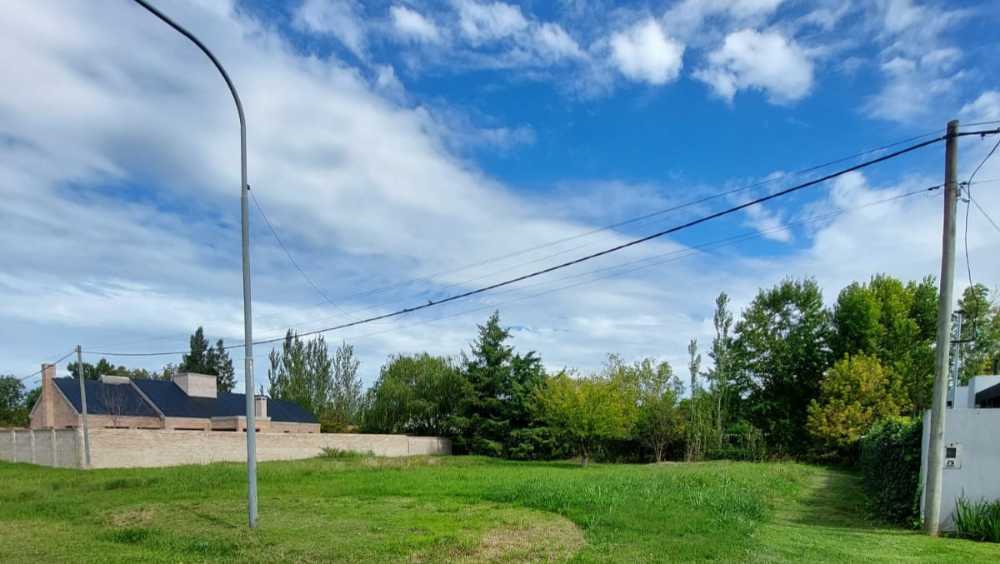 Oportunidad: Terreno en Venta en Rosario · frente 335 m · largo 315 m · 1.055 m² de lote · dueño directo - Imagen 4