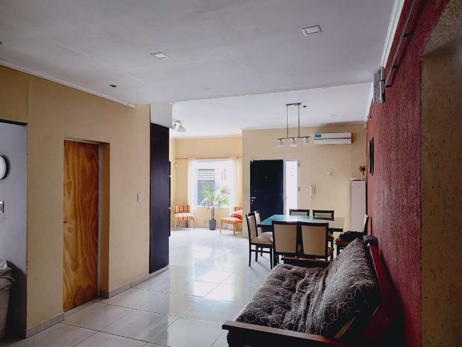 Casa disponible para la en Venta en Río Cuarto · 3 dorm - Imagen 3