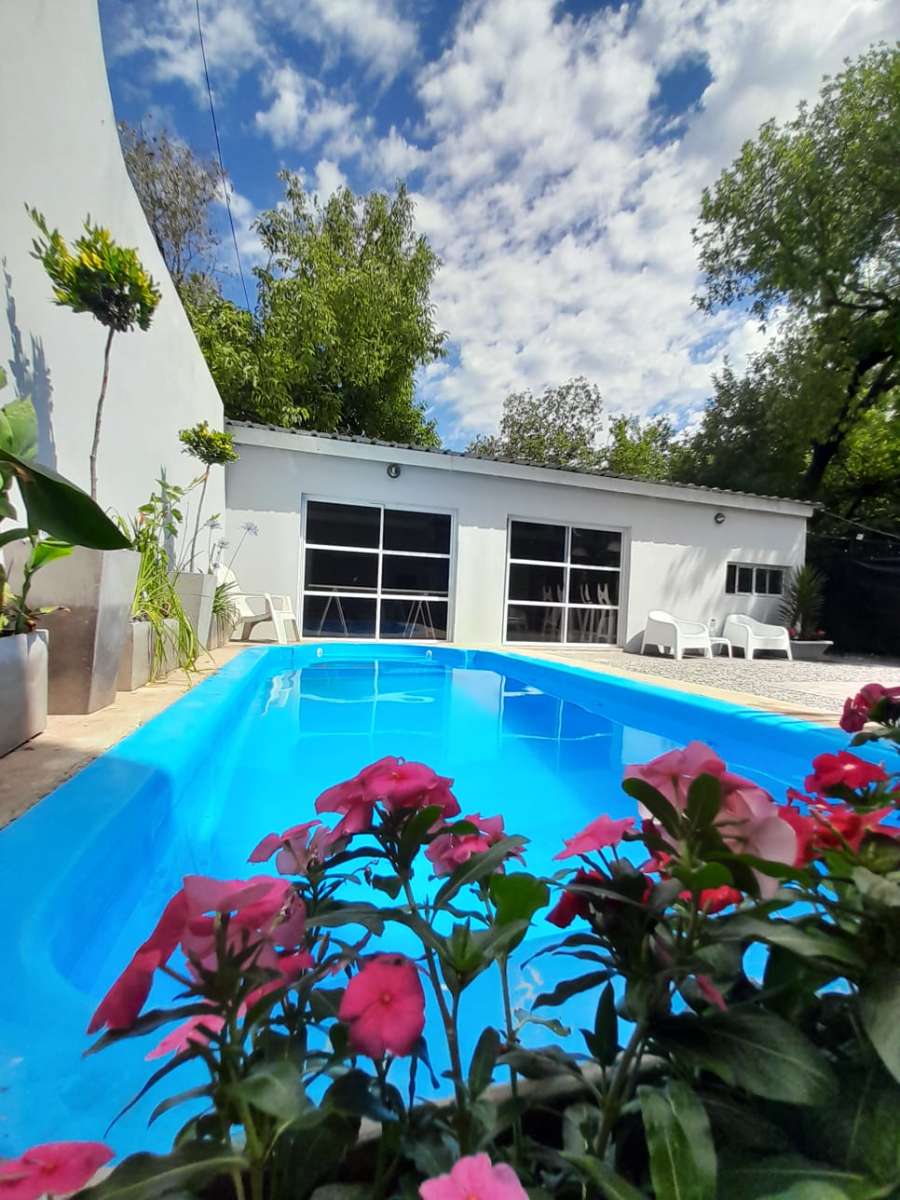 Casa en Temporario en San Miguel, · dueño directo · 2 dorm · 3 ambientes - Imagen 1