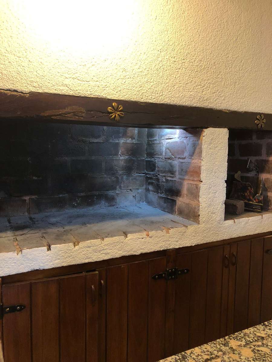 Excelente Casa en General Cabrera en Venta · dueño directo · 2 dorm · cochera · 300 m² de lote - Imagen 3