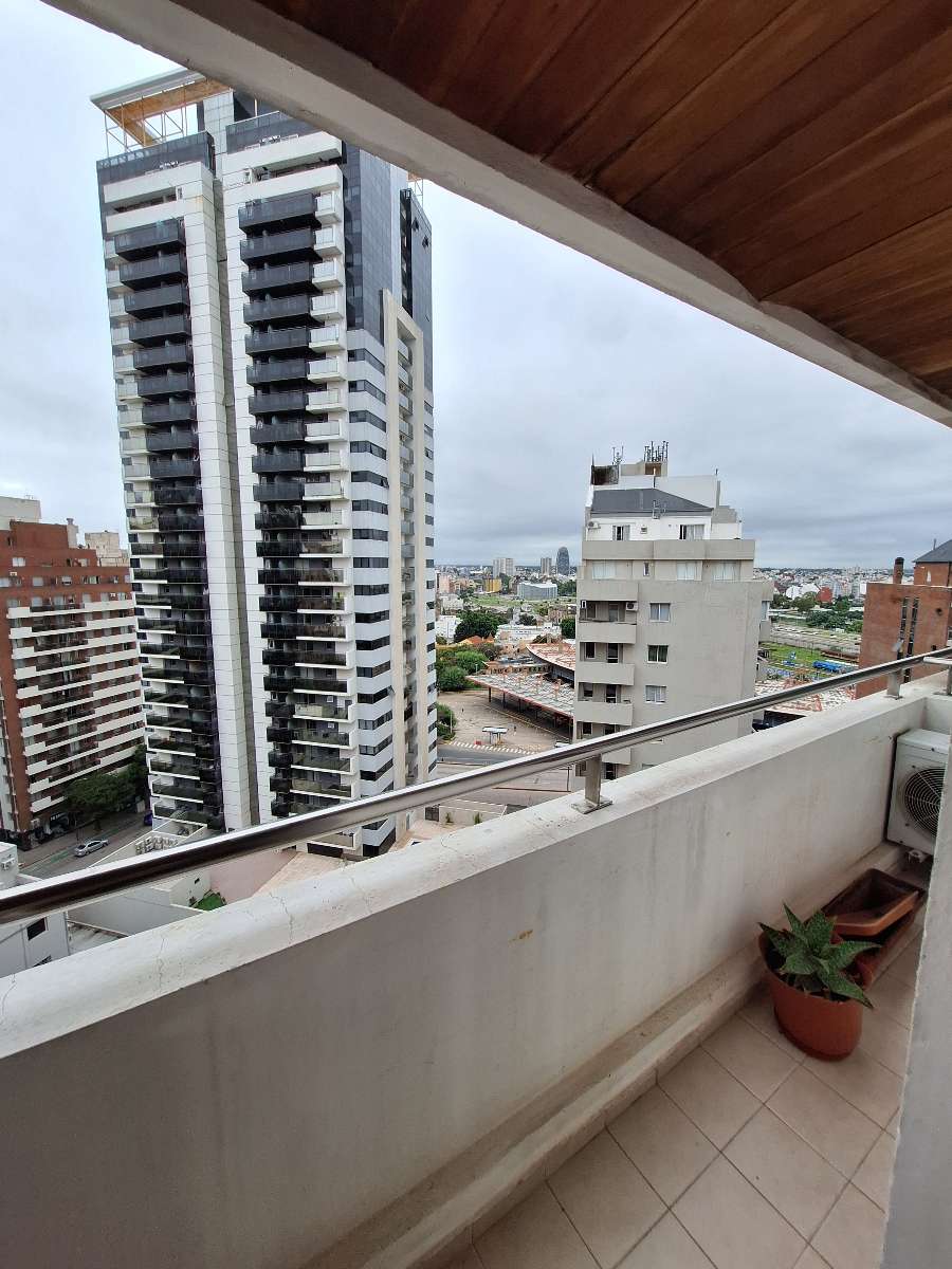 Dpto Estandar en Venta Avda Poeta Lugones 100, Córdoba - Imagen 1