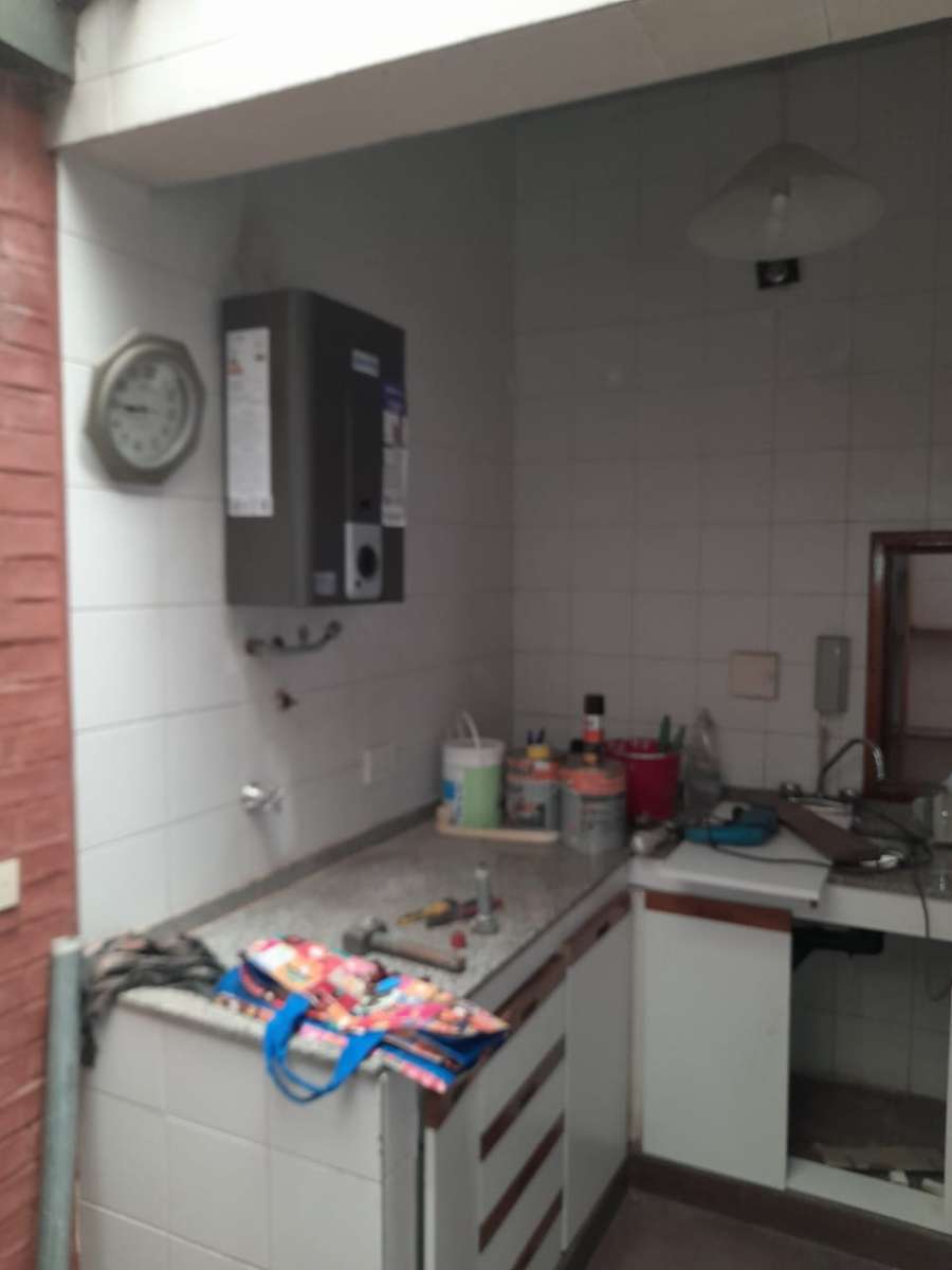 Excelente Oficina en Belgrano en Alquiler · dueño directo · 3 ambientes - Imagen 1