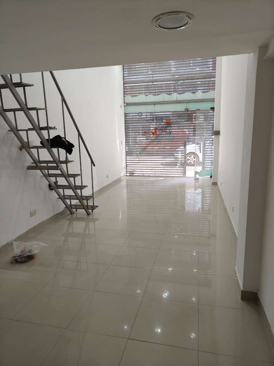 Locales comerciale disponible en Almagro · dueño directo · 1 ambientes - Imagen 2