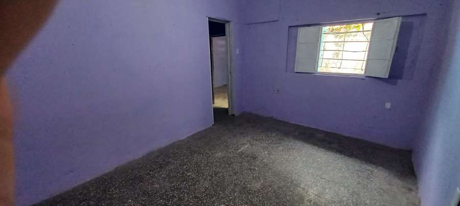 Comprar Casa en Almirante Brown · dueño directo · 3 dorm · 2 cocheras · 238 m² de lote - Imagen 5