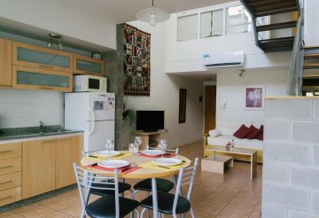 Hermoso departamento tipo duplex equipado para  personas con balcón - Palermo - Imagen 1