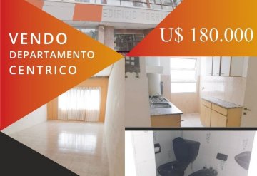 Edificio torraca  to piso con cochera consta de tres dormitorios y  baños cocina comedor living calefacción - Comodoro Rivadavia - Imagen 1