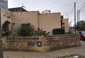 Casa en Venta en Villa Dominico, · 3 dorm · 175 m² de lote - Imagen 3