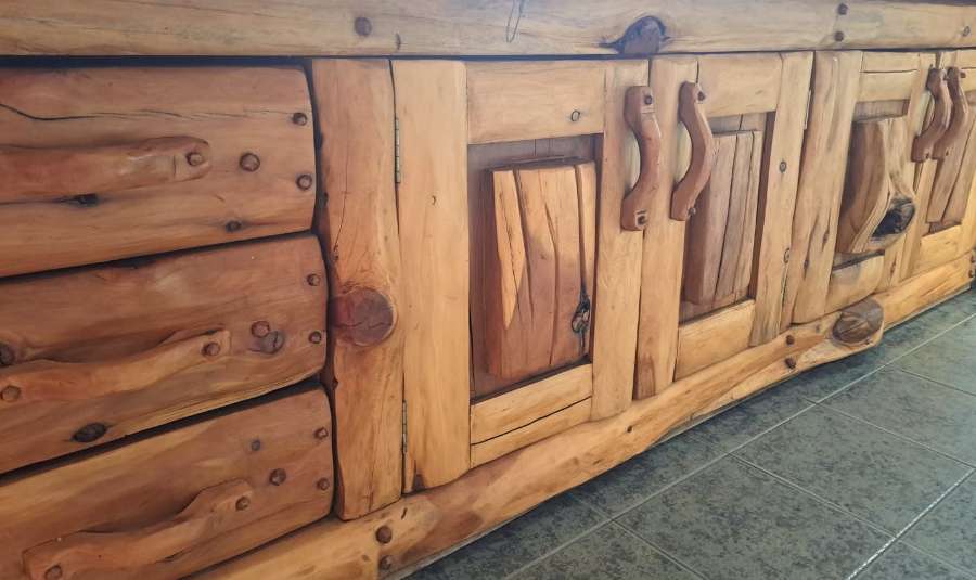 Casa en Venta en Bariloche, · dueño directo · 2 dorm · 2 cocheras · 1.268 m² de lote - Imagen 2