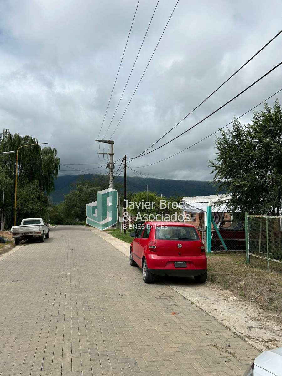 En Cosquin, Terreno en Venta · frente 105 m · largo 24 m · 252 m² de lote - Imagen 5